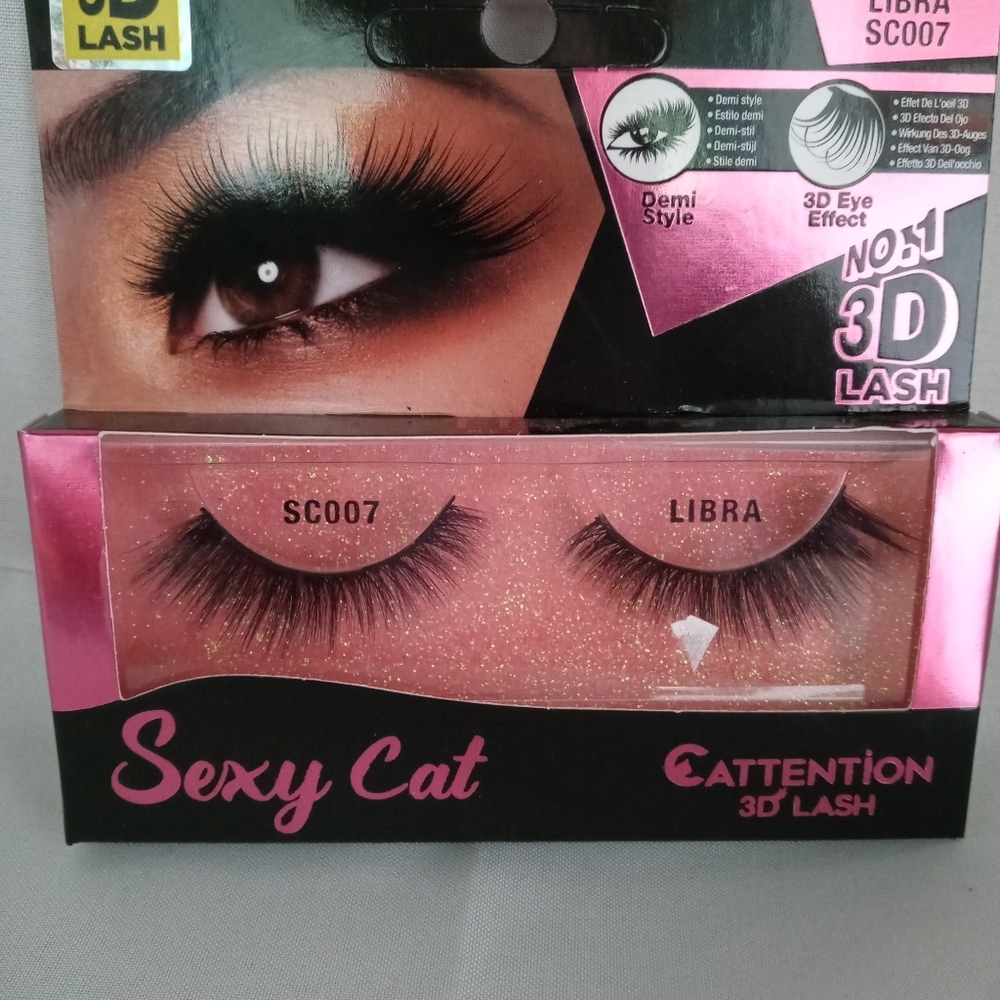 Eye lashes